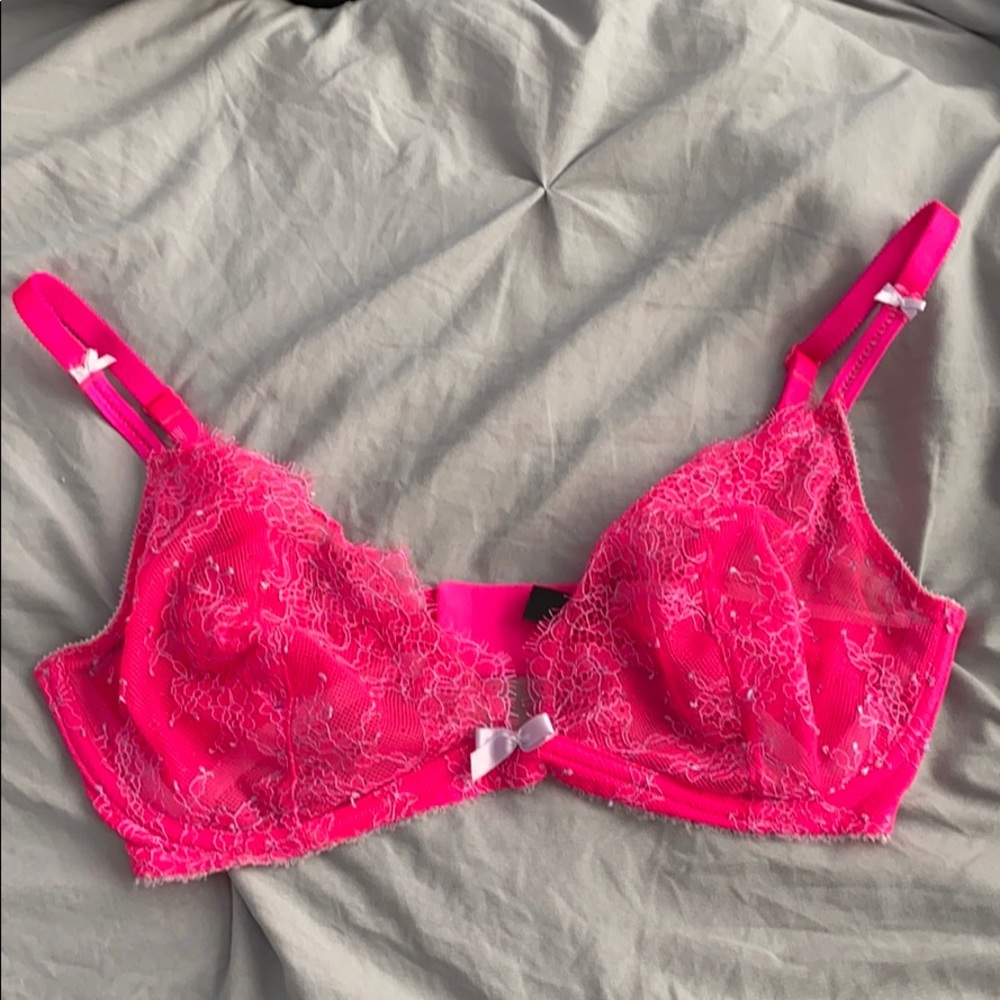Victoria’s Secret Hot Pink Bralette Underwire 34DD
